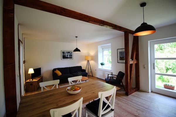 Große Wohnung - Wohn- und Esszimmer