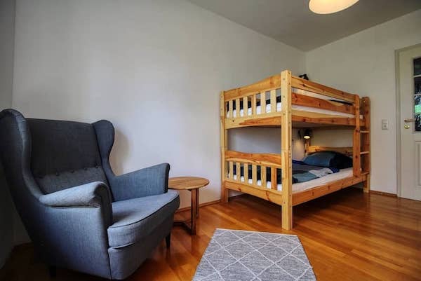 Wintergartenwohnung - Schlafzimmer mit Doppelstockbett